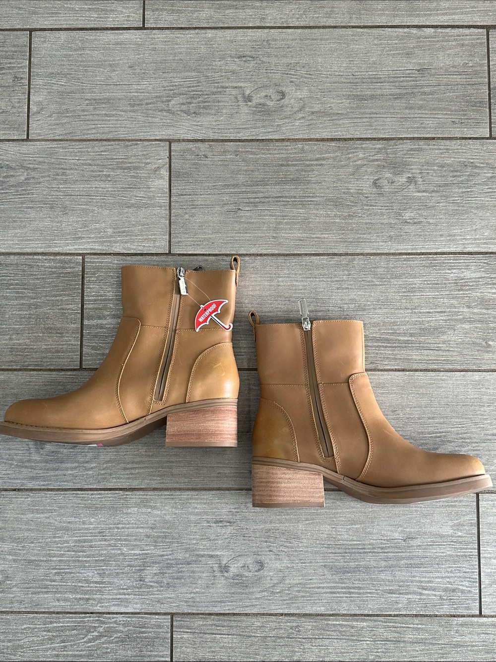 Blondo Carmine Waterproof Leather Booties‎ NWT! - Picture 12 of 13